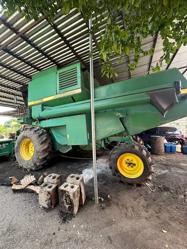 Combinada John Deere 1175