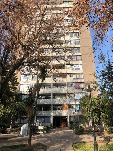 Departamento En Venta De 3 Dorm. En Providencia