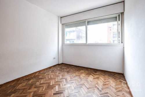 Venta Departamento 2 Dormitorios Con Cochera Retasado