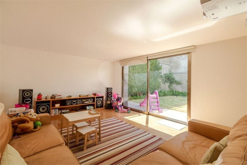Casa Moderna, Reformada,4 Suítes, Ambientes Amplos E Integrados, Acabamento De Primeiríssima,5 Vagas - 353-im10077