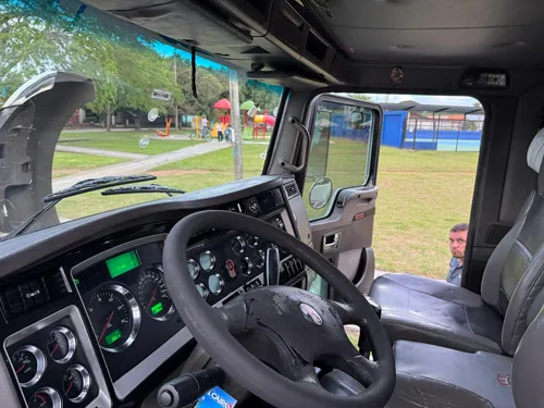 Kenworth T800 Modelo 2014