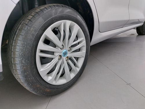 Fiat Cronos 1.0 FIREFLY FLEX DRIVE MANUAL