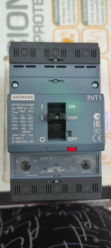 Breaker De 3 X 25 Amp. Marca Siemens Modelo 3vt1792-2dc36-0a