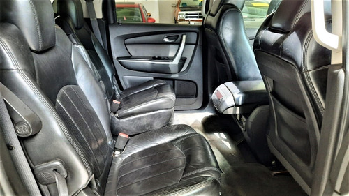 Imagen 12 de 13 de Gmc Acadia 2010 Paquete C