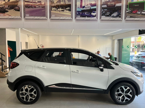 Imagem 4 de 21 de Renault Captur Intense 2.0