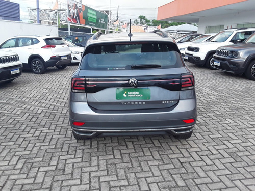 Volkswagen T-Cross 1.0 200 TSI TOTAL FLEX COMFORTLINE AUTOMÁTICO