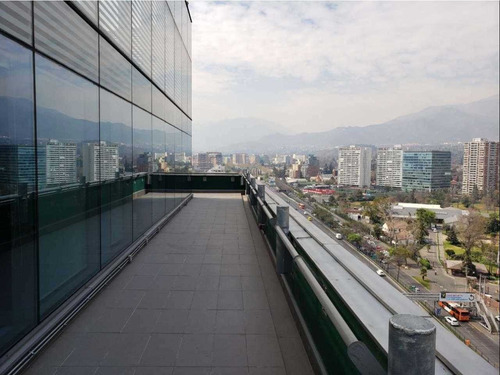 Venta De Oficinas 210 M2 , Piso 16, . Estacionamientos 8