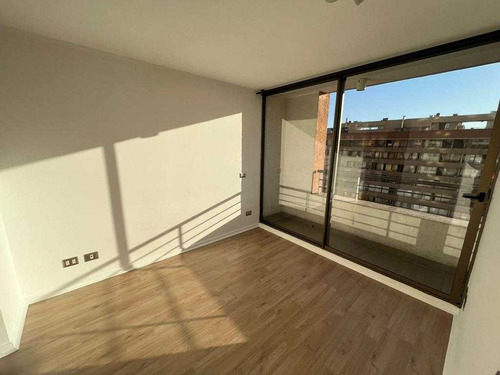 Moderno Departamento En Morande 626 (67101)