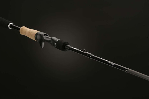 13 Pesca Uno 3 Defy Casting Rod