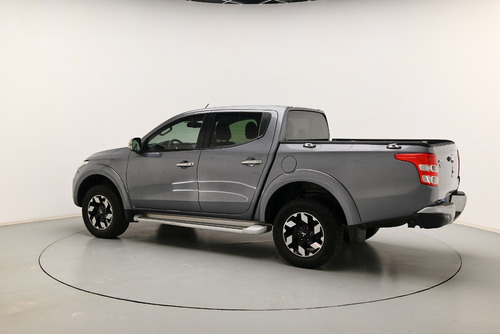 Mitsubishi New L200 Dc 2.5 Dsl 4x4 At
