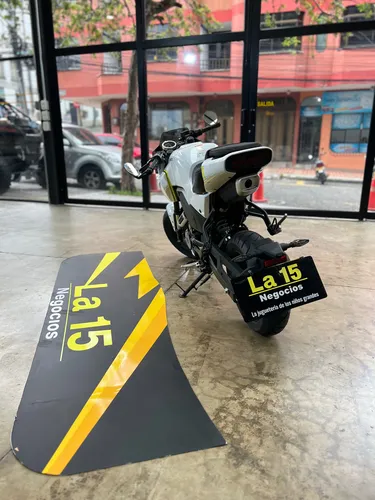 Moto Cf 125 8f 2025