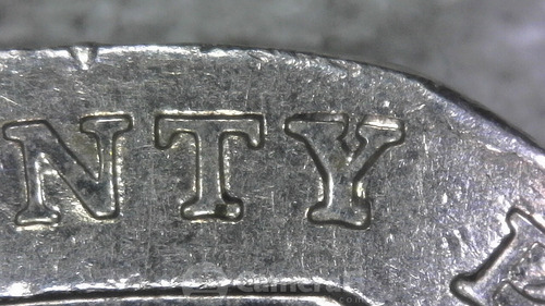 2009 Twenty Pence Error Die Chip Doubled Die Reyna Pinocho. (Usado)