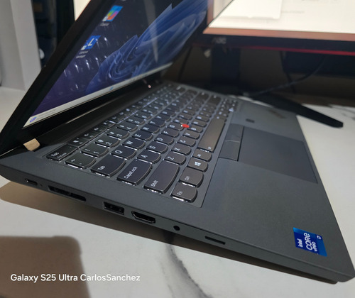 Laptop Lenovo Thinkpad T14g2 I7 Touch Nvidia Mx450 24gb Ram Negro