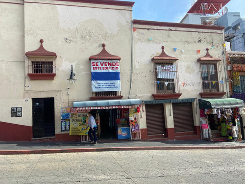 Edificio En Venta En Céntrica Calle, Cerca Del Zócalo De Cuernavaca