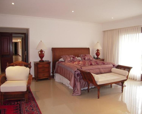 Imagen 8 de 11 de Casa En Alquiler Por Temporada De 7 Dormitorios O Mas En Playa Brava