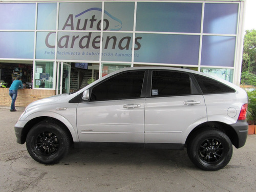 Ssangyong 2.0 D20dt 4x2