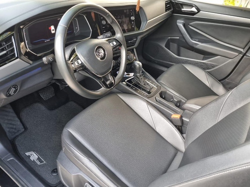 Volkswagen Jetta 1.4 R-line 250 Tsi Flex Aut. 4p