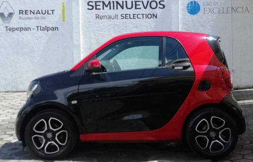 Imagen 2 de 15 de Smart Fortwo Prime Turbo 1.0 Ta 2017 Negro / Rojo
