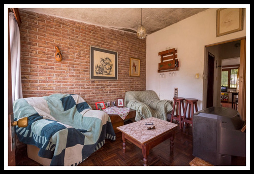 Dos Casas Con Precioso Fondo, Barbacoa Y Garaje