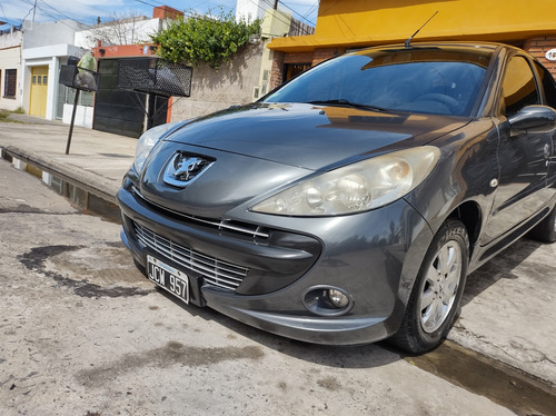 Peugeot 207 1.9 Sedan Xs