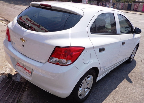 Imagem 2 de 9 de Chevrolet Onix 1.0 Mpfi Joy 8v 2018