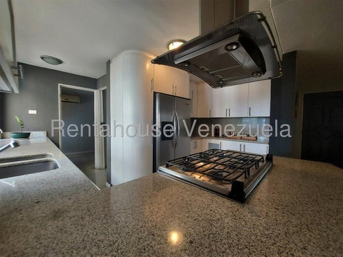 Alquiler De Hermosos Apartamento. Mls 25-14607. Ycl.