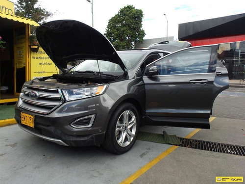 Imagen 9 de 25 de Ford Edge Titanium