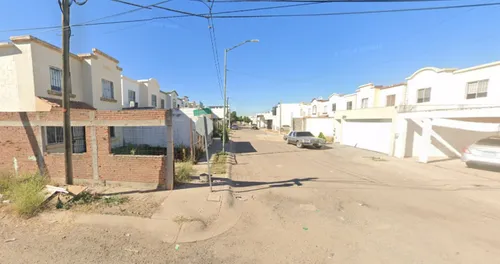 ¡ Casa En Venta ! (remate) - Misión Dolores Oeste Rosales, Culiacán, Sinaloa -jcbb8