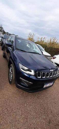 Imagen 4 de 5 de Alquiler De Vehículos Alta Gama Gol-rent-a-car
