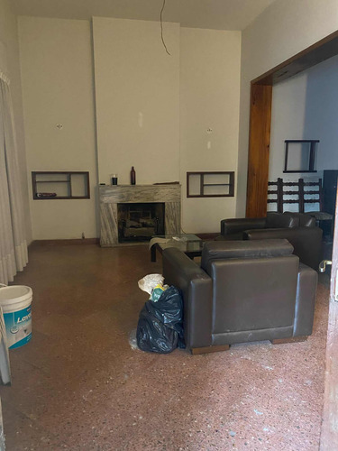 Casa 4 Dor + Quincho - Nueva Cba - Solo Uso Comercial