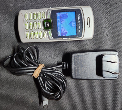 Sony Ericsson T226 Telcel Chip Recientes, Funcionando Bien, Cargador 