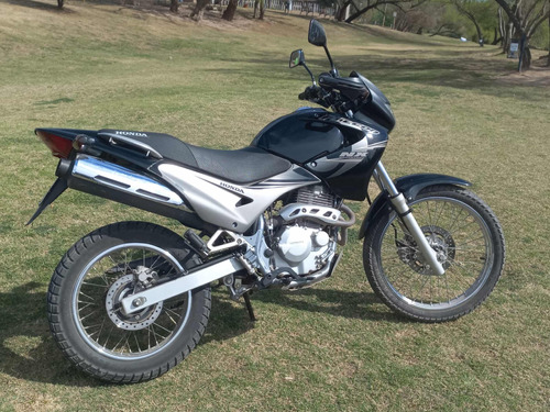 Honda Nx 400 Falcón