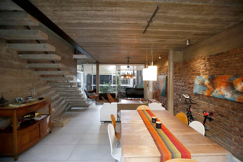 Casa En Venta En La Plata