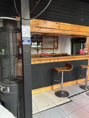 Pub Restaurant Pizzería En Arriendo 120 Uf, Venta Derecho D