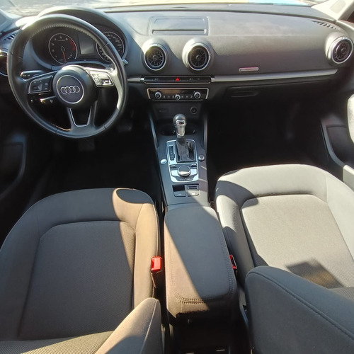 Audi A3 1.4 Sedán Dynamic At Dsg