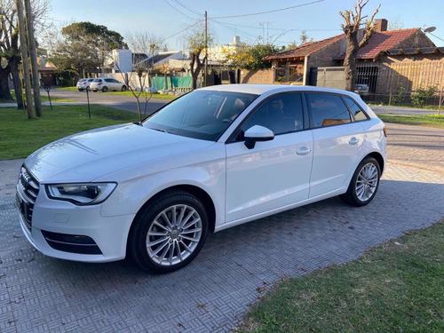 Audi A3 2013 1.8 T Fsi Stronic 180cv