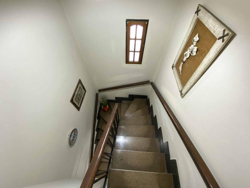 Casa 3 Dormitorios Con Patio Y Parrillero
