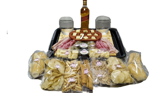 Imagen 1 de 7 de Picada A Domicilio Whisky Johnnie Walker/tabla Regalo-(p/2)