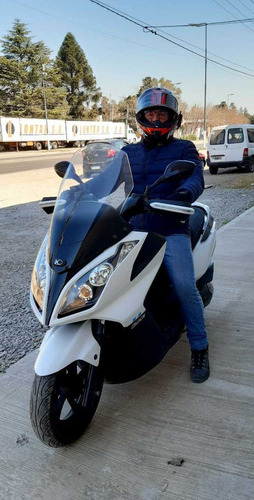 Kymco Downtown 300i