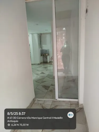 Hermoso Apartamento En Venta Manrique Central A 2 Cuadras De La Piloto,cerca A La Estacion De Palos Verdes