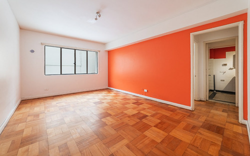 Al Lado De Casa Plan En Edificio Clasico De La Zona 1d-1b