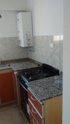 Imagen 4 de 6 de Venta Hermoso Departamento Con Balcón - B° General Paz