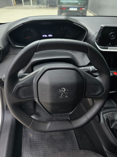 Peugeot 208 1.2 Like