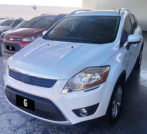 Fors Kuga 2.5t Trend 4x4