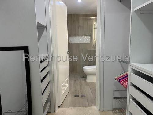 Dc Apartamento En Alquiler En Campo Alegre 25-17250 Yf