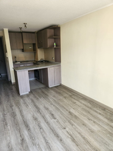 Arriendo Dpto. 1d/1b C/termopanel En Santiago Centro