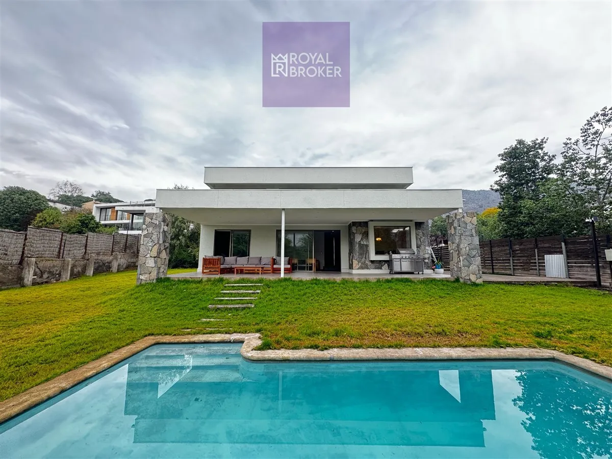 Imagen 2 de 19 de Excelente Casa Moderna No Perimetral 24hrs 5d 3b
