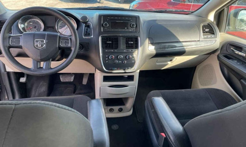 Imagen 4 de 5 de Dodge Grand Caravan 2018