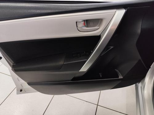 Toyota Corolla GLi 1.8 Flex 16V Aut.