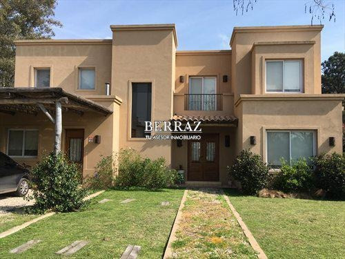 Imagen 2 de 9 de Oportunidad! Casa Venta Club De Campo San Francisco Manzanares - Pilar